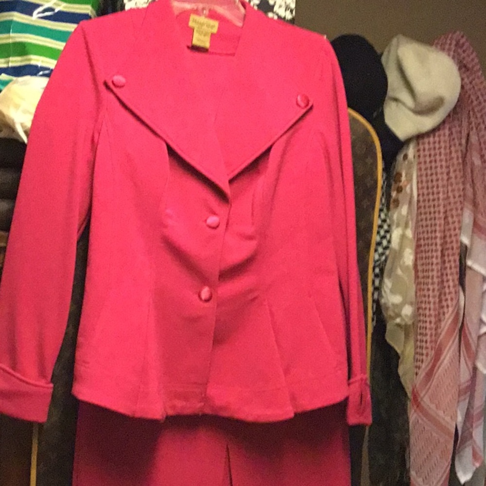 Fushua two piece suit - Picture 7 of 7